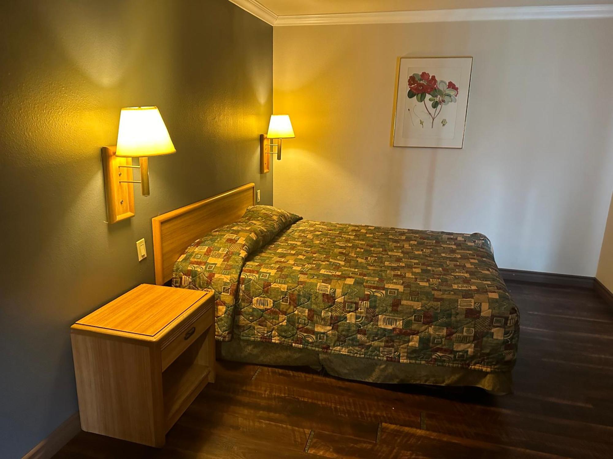 Palm Inn Hotel Near Tyler Mall Riverside Buitenkant foto